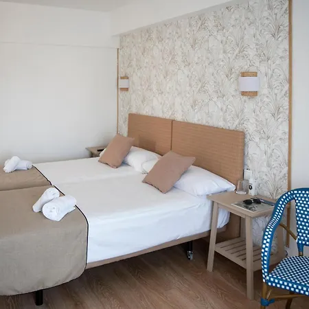 Hotell Bluesea 3*